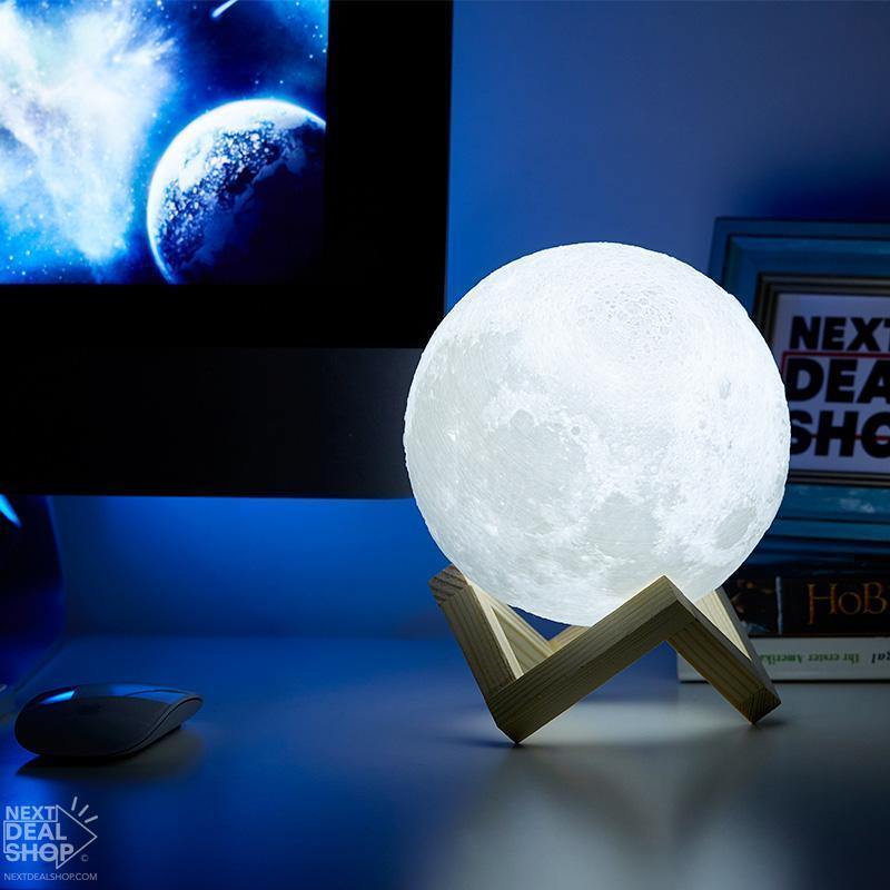 Lua Luminária 3D (com Stand em Madeira) - Estrella Shop